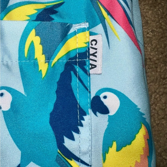 C/Y/A Mens Swim Trunks Size Small~Fun Parrot Design and Great Colors Pre Owned - Picture 8 of 9